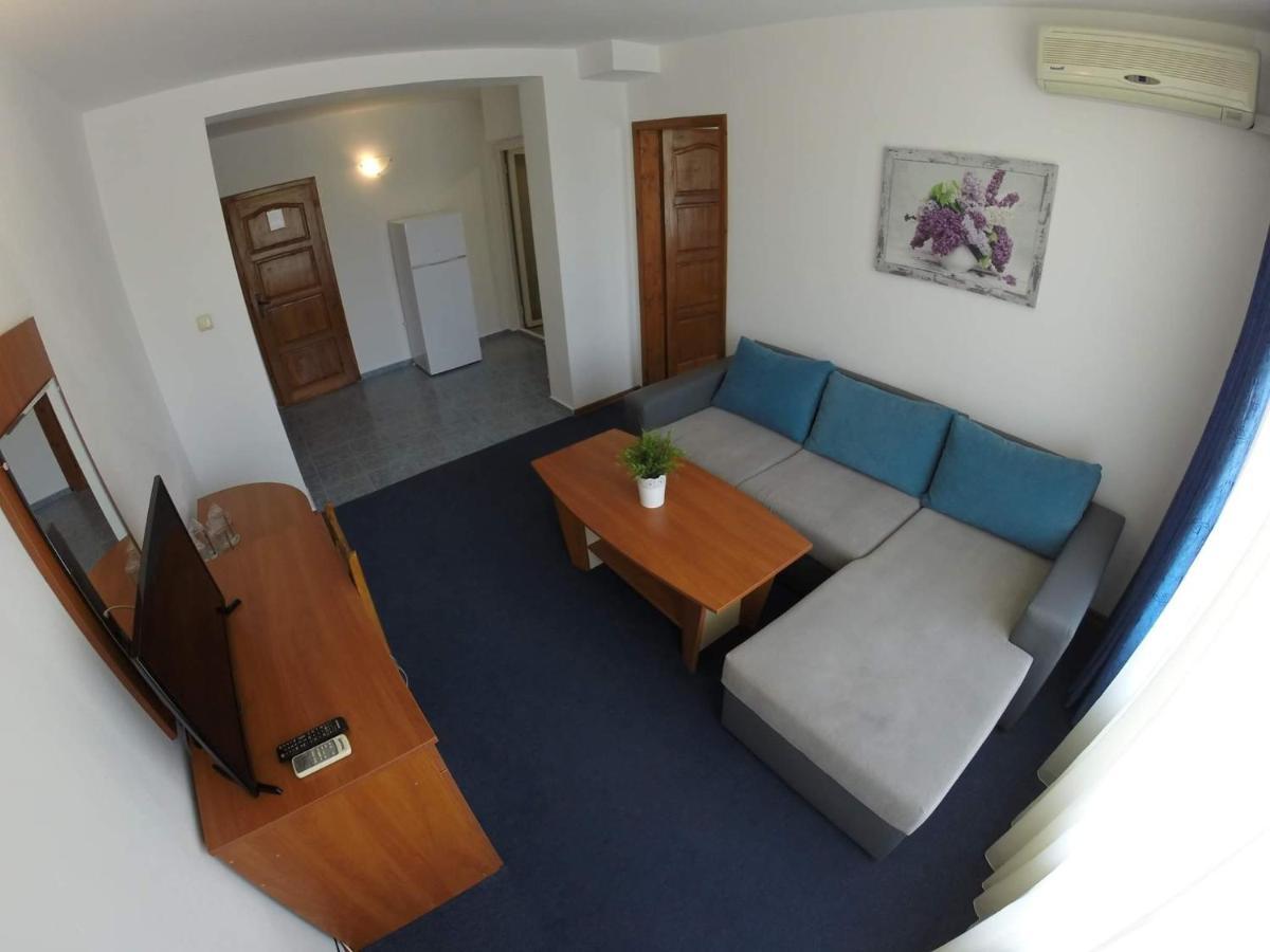 Hotel Lotos Kiten  Eksteriør billede